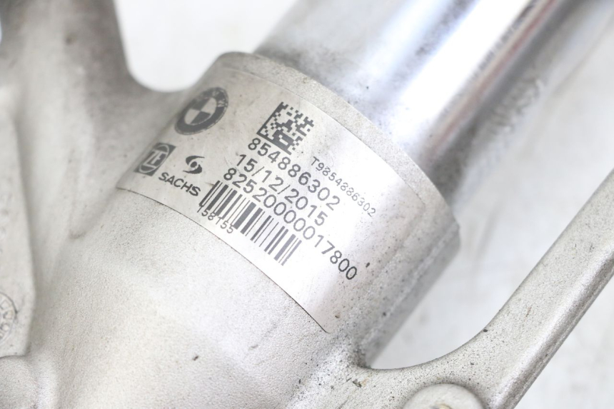 photo de GUARDA-POÓ DA FORQUILHA BMW S RR ABS S1000RR 1000 (2015 - 2018) - Detalhes característicos