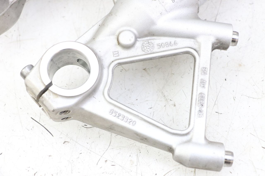 photo de GUARDA-POÓ DA FORQUILHA BMW S RR ABS S1000RR 1000 (2015 - 2018) - Vista de perto