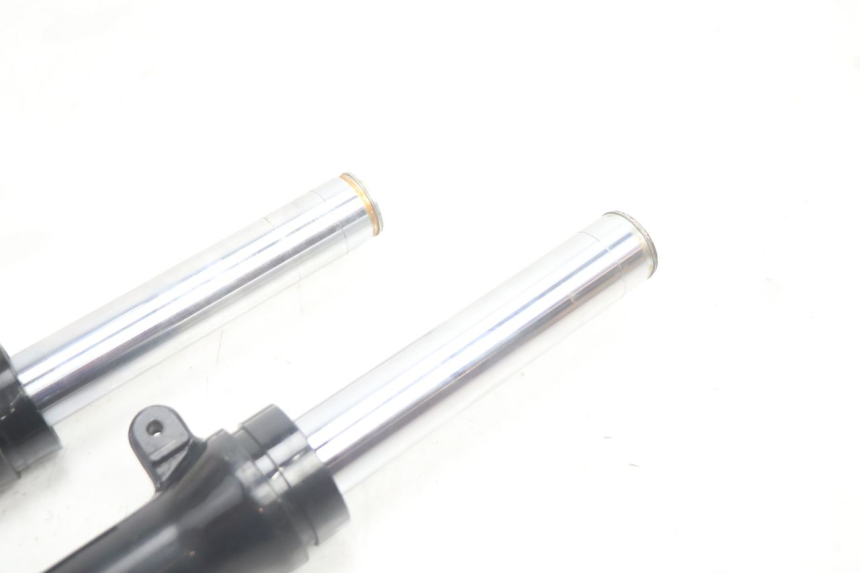 photo de GUARDA-POEIRA DA SUSPENSÃO DIANTEIRA YAMAHA BW'S BWS 125 (2010 - 2013) - Peça verificada