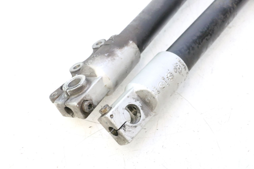 photo de GUARDA-POÓ DA FORQUILHA BMW C1 125 (2000 - 2003) - Peça verificada