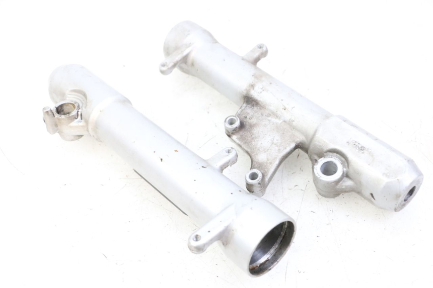 photo de GUARDA-POÓ DA FORQUILHA PEUGEOT CITYSTAR 50 (2013 - 2017) - Detalhe da peça