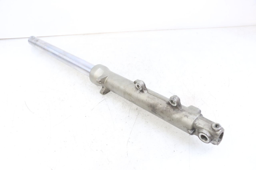 photo de GUARDA-PÓ DA FORQUILHA DIREITA YAMAHA FJ 3CX 1200 (1986 - 1996) - Ampliação técnica