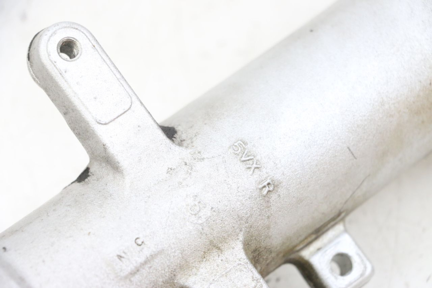 photo de GUARDA-PÓ DA FORQUILHA DIREITA YAMAHA FZ6 N FAZER 600 (2004 - 2006) - Ampliação técnica