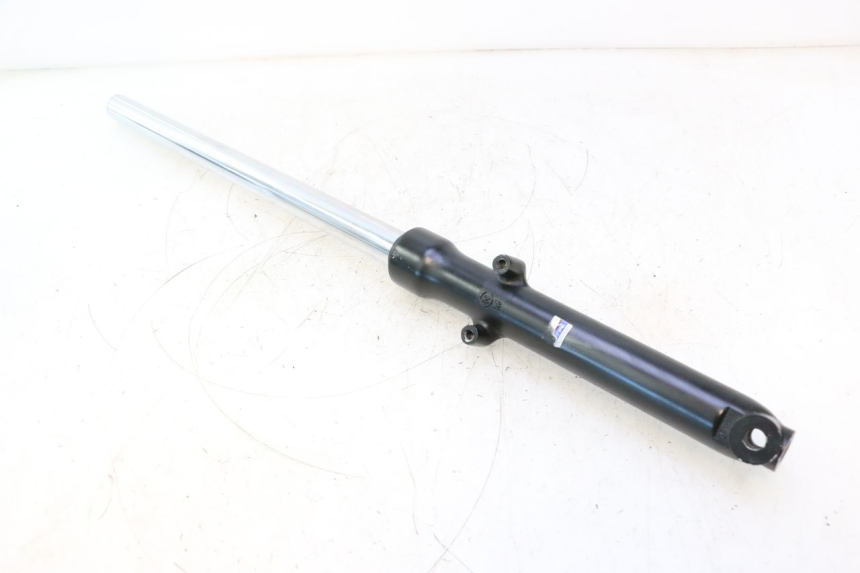 photo de TUBO DE GARFO DIREITO YAMASAKI STREET 50 (2013 - 2018) - Zoom do estado de desgaste