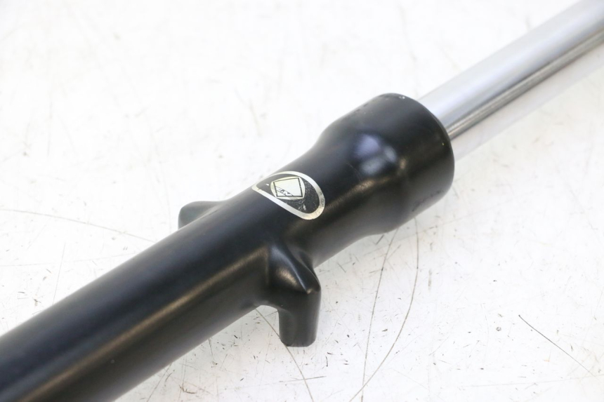 photo de TUBO DE GARFO DIREITO YAMASAKI STREET 50 (2013 - 2018) - Peça verificada