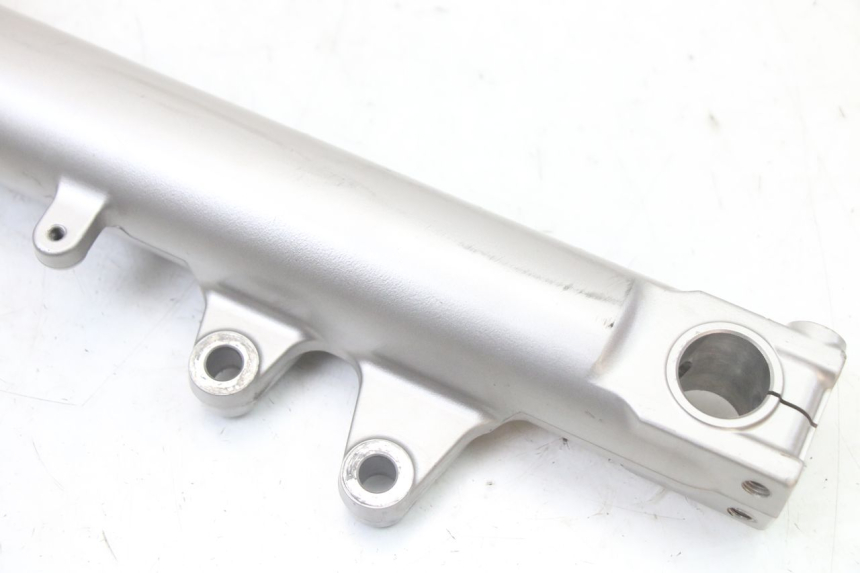 photo de TUBO DE GARFO DIREITO SUZUKI GSF S BANDIT 600 (2000 - 2004) - Zoom do estado de desgaste