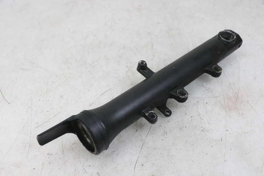 photo de GUARDA-PÓ DA FORQUILHA DIREITA YAMAHA TDM ABS 900 (2002 - 2014) - Vista geral