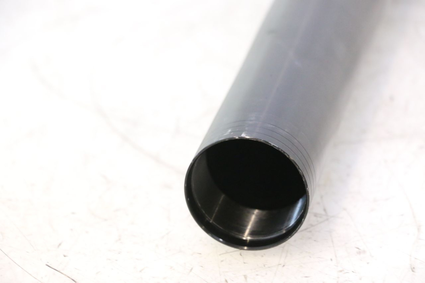 photo de TUBO DE GARFO DIREITO YAMAHA YZF R6 600 (2008 - 2009) - Estado da superfície