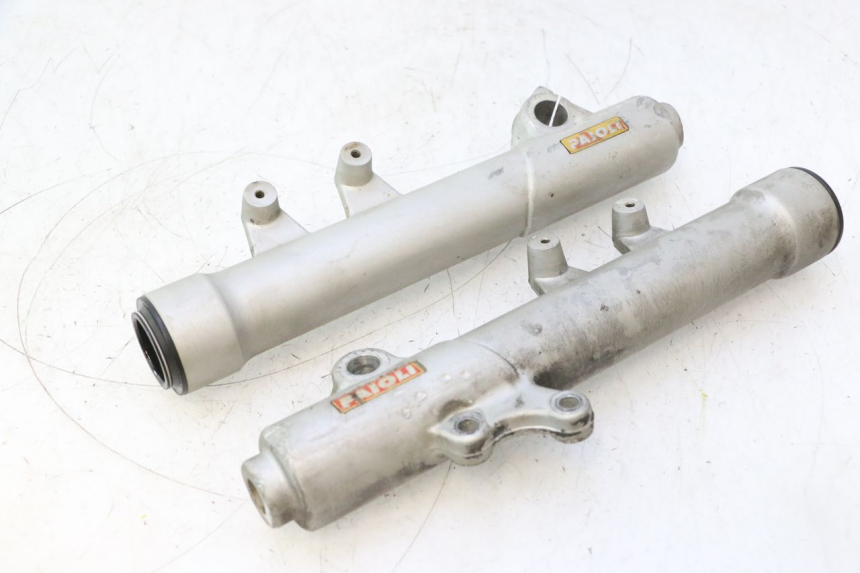 photo de GUARDA-POEIRA DA SUSPENSÃO DIANTEIRA PEUGEOT ELYSTAR 50 (2002 - 2014) - Vista principal