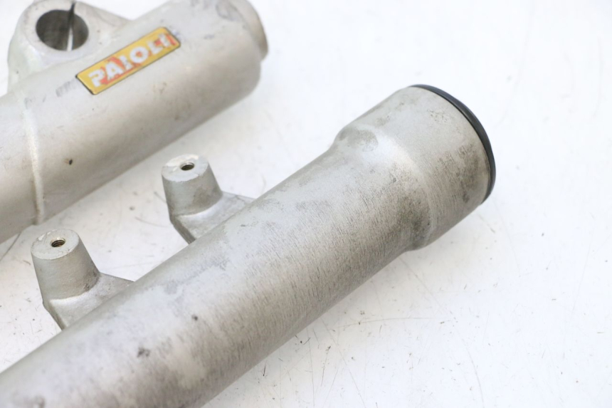 photo de GUARDA-POEIRA DA SUSPENSÃO DIANTEIRA PEUGEOT ELYSTAR 50 (2002 - 2014) - Inspeção visual
