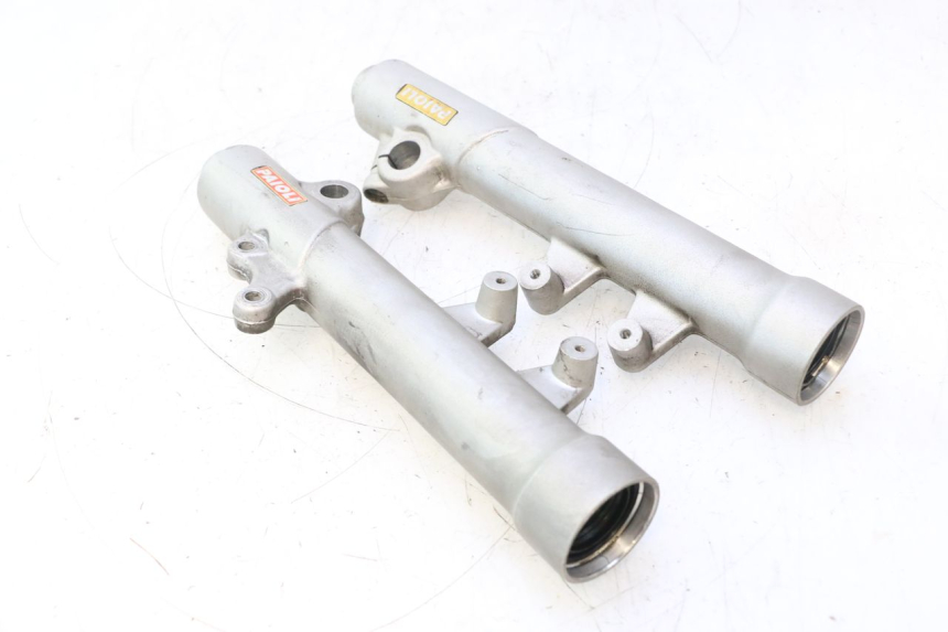 photo de GUARDA-POEIRA DA SUSPENSÃO DIANTEIRA PEUGEOT ELYSTAR 50 (2002 - 2014) - Marcações e referências