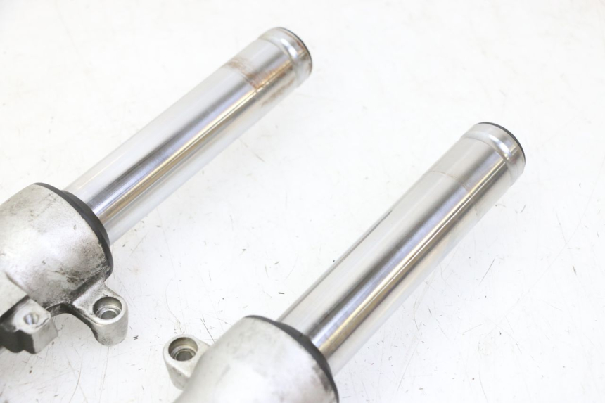 photo de GUARDA-POÓ DA FORQUILHA HONDA FES S-WING SWING ABS 125 (2007 - 2015) - Ampliação dos componentes
