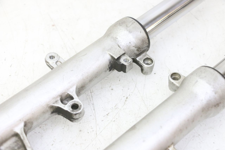 photo de GUARDA-POÓ DA FORQUILHA HONDA FES S-WING SWING ABS 125 (2007 - 2015) - Vista de perto