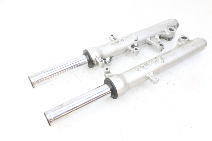 photo de GUARDA-POÓ DA FORQUILHA HONDA FES S-WING SWING ABS 125 (2007 - 2015) - Zoom do estado de desgaste