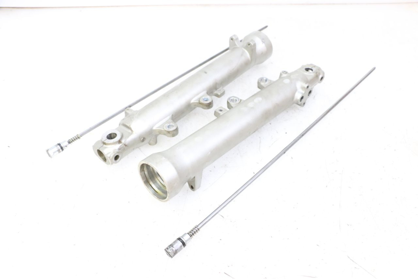 photo de GUARDA-POÓ DA FORQUILHA YAMAHA FJ 36Y 1100 (1984 - 1985) - Outro ângulo de visão