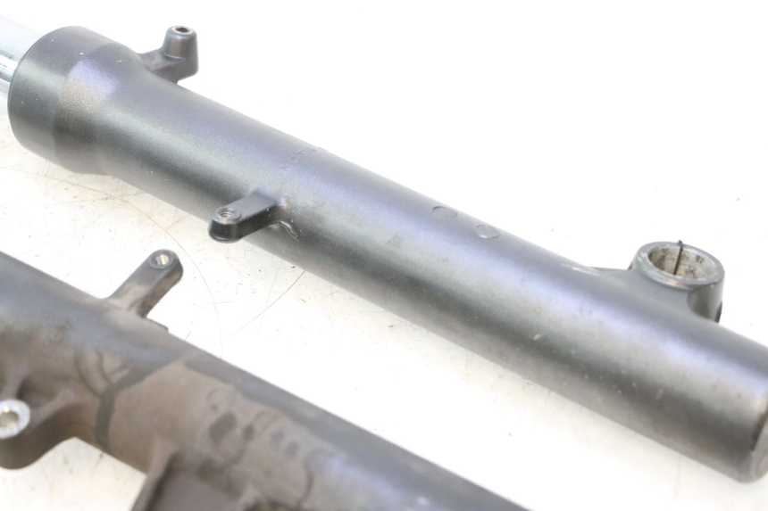 photo de GUARDA-POÓ DA FORQUILHA HONDA FJS SILVER WING SILVERWING 400 (2005 - 2008) - Outro ângulo de visão