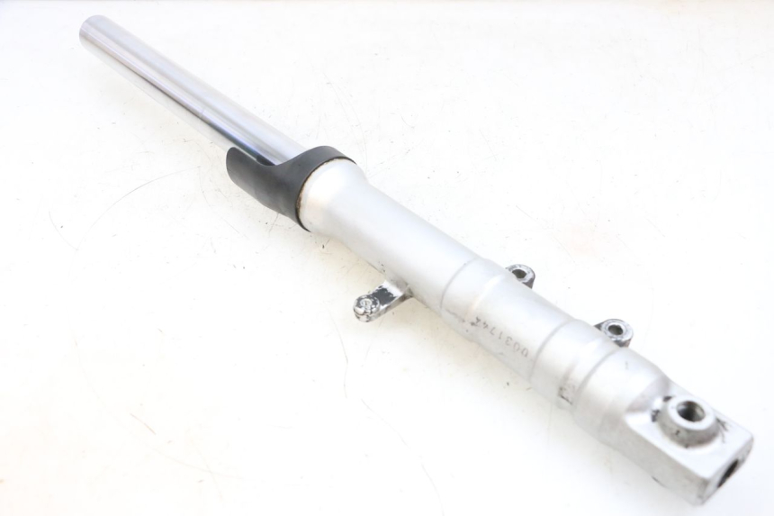 photo de CANOTE DE GARFO ESQUERDO YAMAHA FZ6 N FAZER 600 (2004 - 2006) - Vista principal