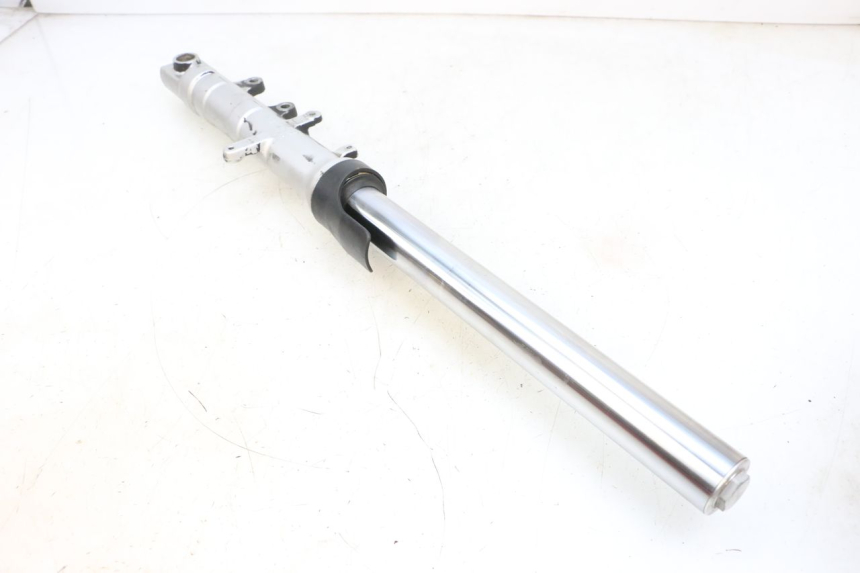 photo de CANOTE DE GARFO ESQUERDO YAMAHA FZ6 N FAZER 600 (2004 - 2006) - Vista geral