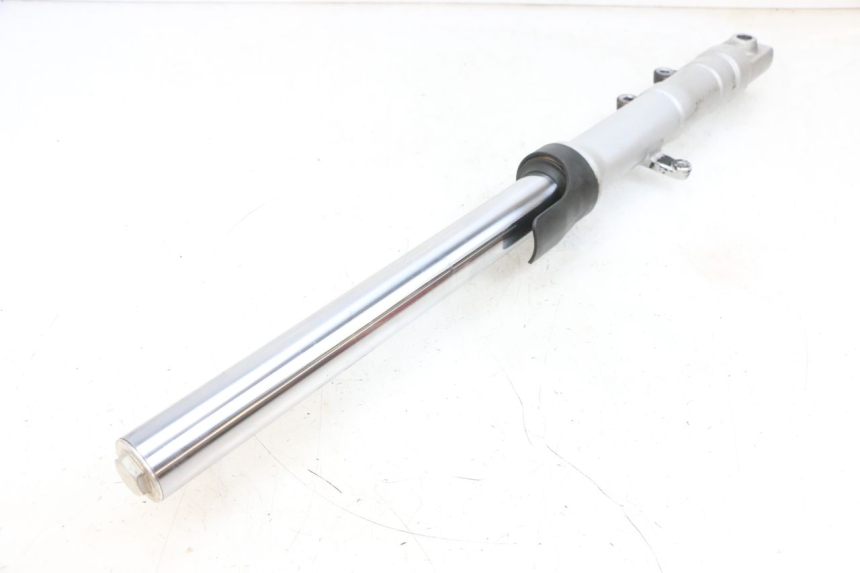 photo de CANOTE DE GARFO ESQUERDO YAMAHA FZ6 N FAZER 600 (2004 - 2006) - Pontos de fixação