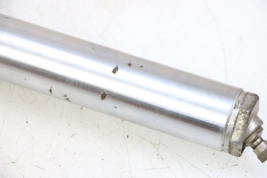photo de CANOTE DE GARFO ESQUERDO HONDA MTX TC02 125 (1987 - 1989) - Detalhes característicos