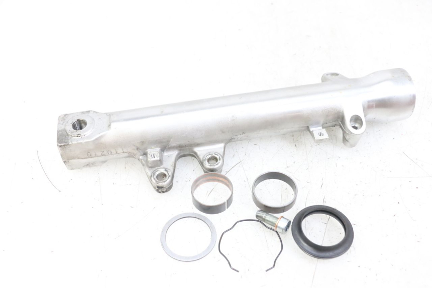 photo de GUARDA-PO DA SUSPENSÃO DIANTEIRA ESQUERDA SUZUKI SV N 650 (1999 - 2002) - Vista principal