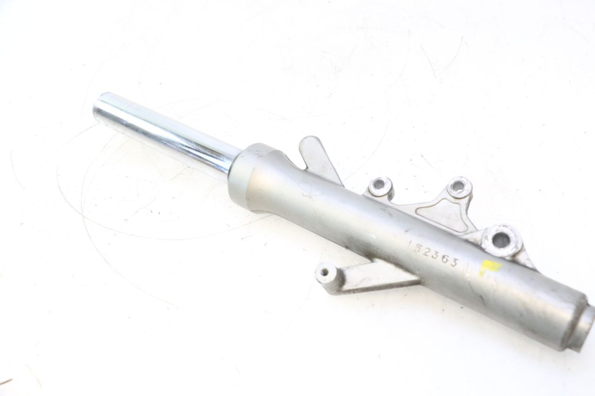 photo de TUBO DE GARFO ESQUERDO YAMAHA YP MAJESTY 125 (1998 - 2001) - Vista principal