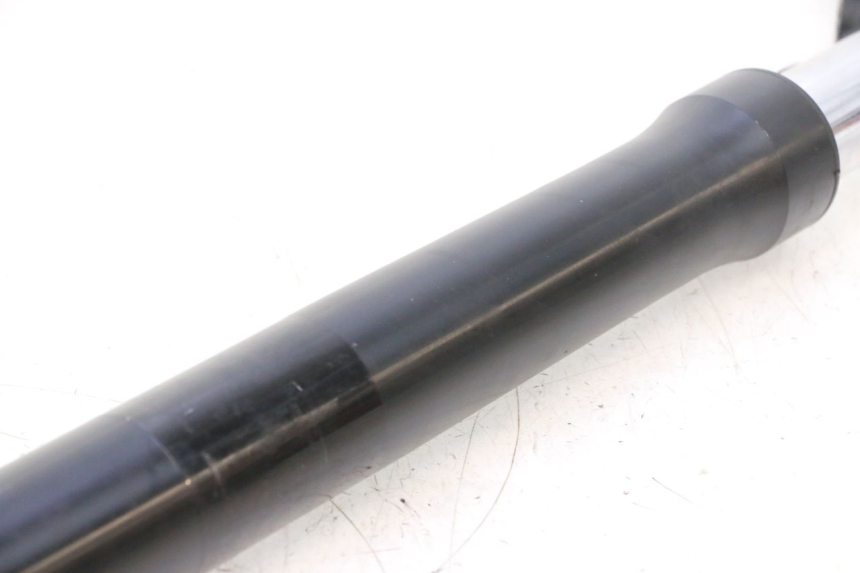 photo de TUBO DE GARFO ESQUERDO YAMAHA YZF R6 600 (2008 - 2009) - Zoom do estado de desgaste
