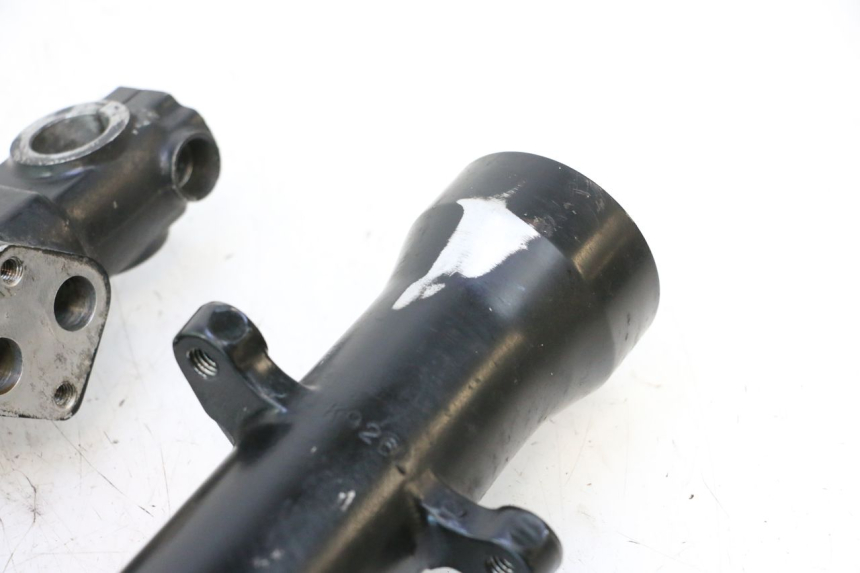 photo de TUBO DE GARFO KAWASAKI GPX F ZX750F 750 (1986 - 1990) - Outro ângulo de visão