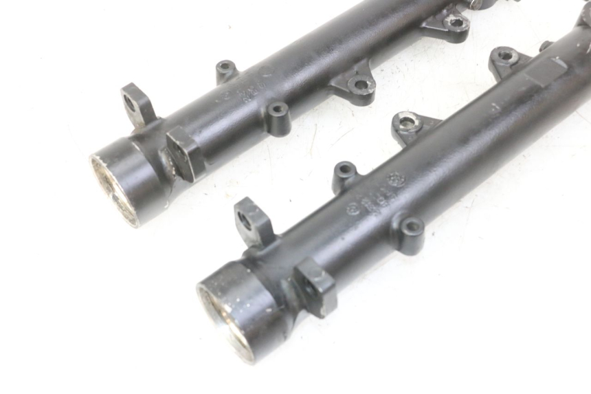 photo de GUARDA-PO DA FORQUILHA BMW K 75 RT 750 (1989 - 1997) - Peça verificada