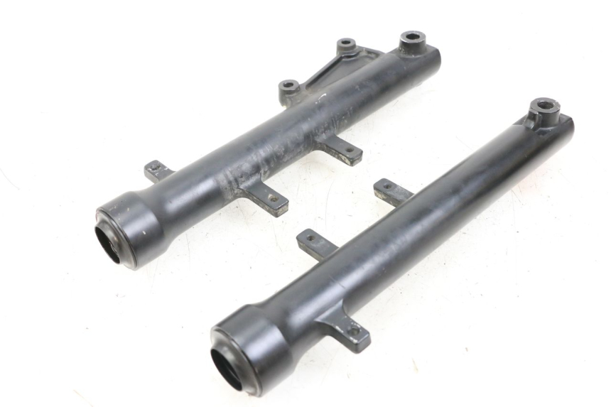 photo de GUARDA-POÓ DA SUSPENSÃO DIANTEIRA KYMCO K-PW K-PIPE 50 (2012 - 2017) - Ampliação técnica