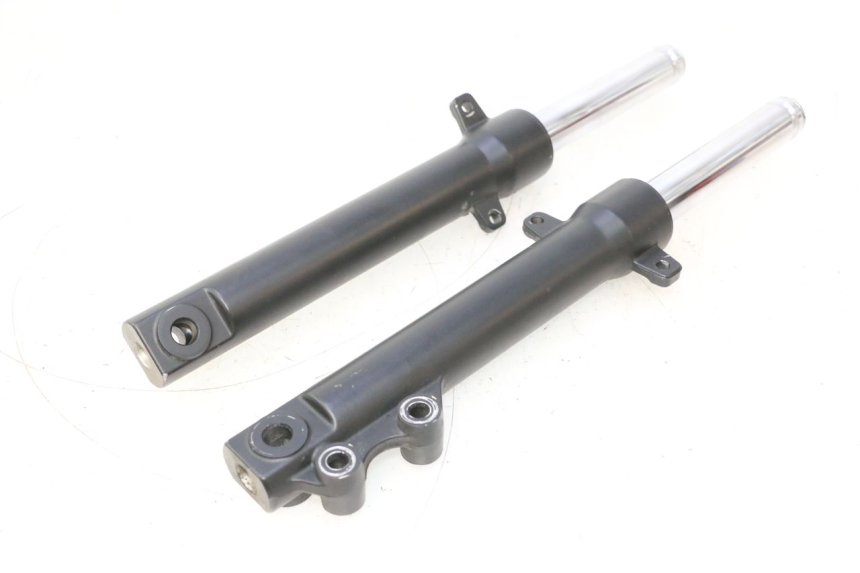 photo de MANGA DE GARFO PEUGEOT KISBEE 4T 50 (2023 - 2026) - Vista principal