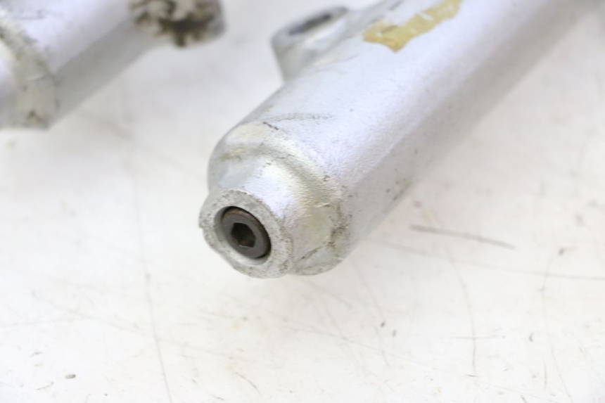 photo de GUARDA-POEIRA DA SUSPENSÃO DIANTEIRA KAWASAKI KX 65 (2000 - 2019) - Detalhe da peça