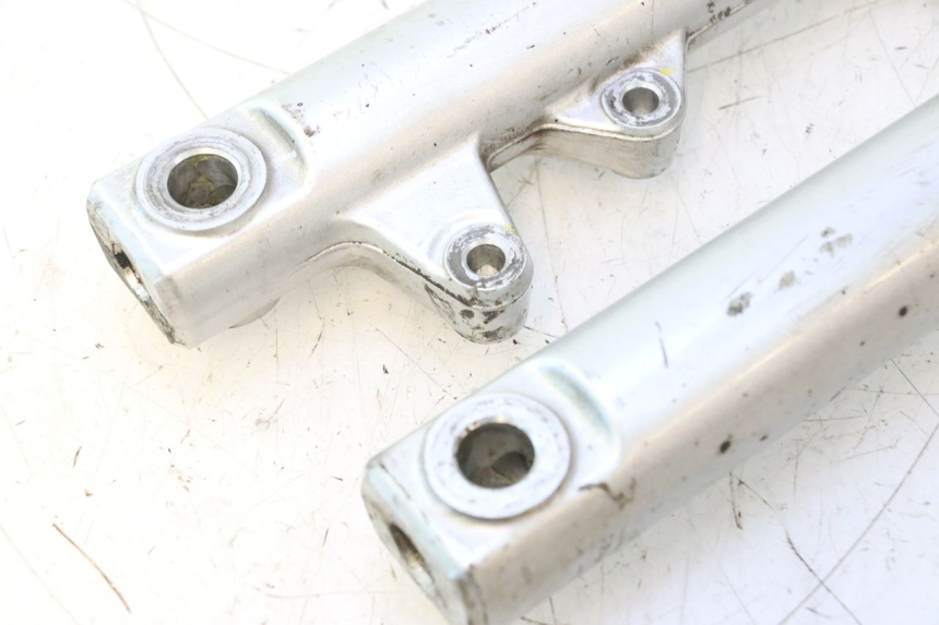 photo de GUARDA-POÓ DA FORQUILHA PIAGGIO LIBERTY IGET 4T 50 (2021 - 2025) - Detalhe da peça
