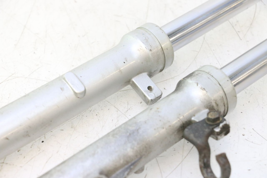 photo de TUBO DE GARFO SYM MIO 50 (2005 - 2010) - Ângulo alternativo