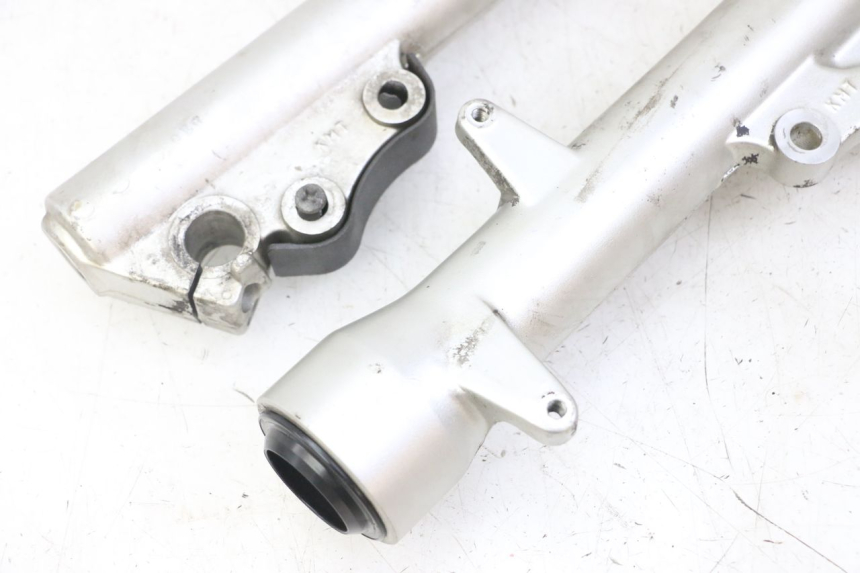 photo de GUARDA-POÓ DA FORQUILHA GILERA NEXUS 125 (2009 - 2013) - Ampliação técnica