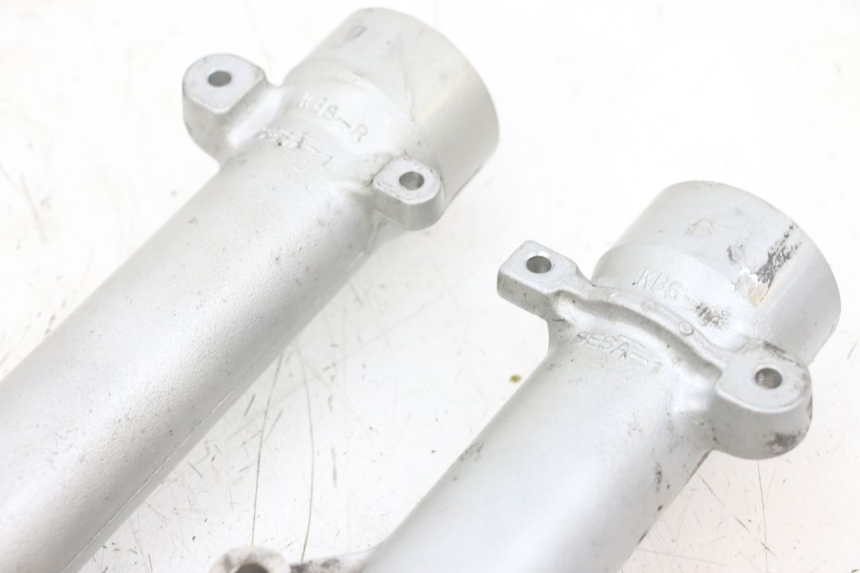 photo de GUARDA-POÓ DA FORQUILHA HONDA NSR R 125 (1994 - 2003) - Estado da superfície
