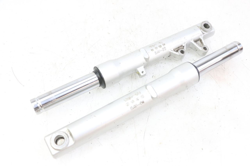 photo de GUARDA-POÓ DA FORQUILHA PIAGGIO LIBERTY IGET 4T 50 (2021 - 2025) - Ampliação técnica