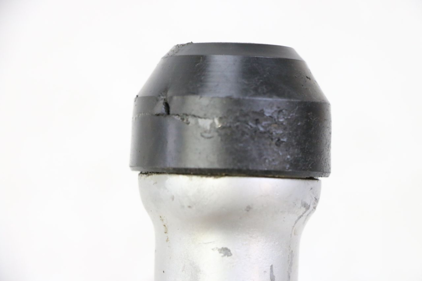 photo de GUARDA-POEIRA DA SUSPENSÃO DIANTEIRA YAMAHA PW 80 (1983 - 2014) - Ampliação técnica