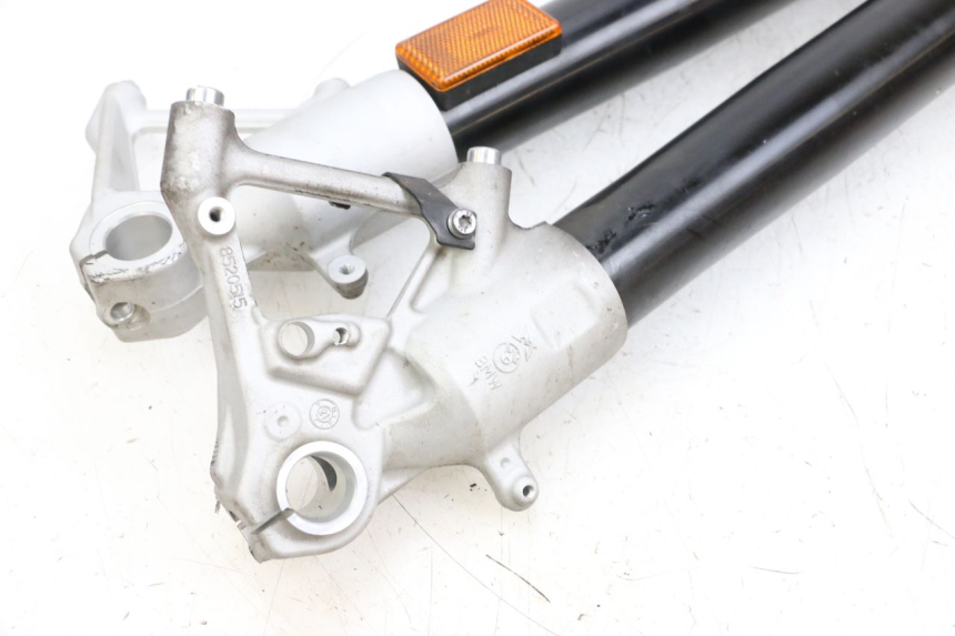 photo de GUARDA-POÓ DA FORQUILHA BMW R GS 1250 (2021 - 2024) - Ampliação dos componentes