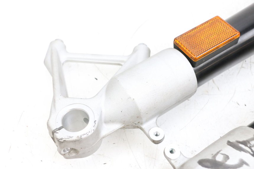 photo de GUARDA-POÓ DA FORQUILHA BMW R GS 1250 (2021 - 2024) - Ângulo alternativo