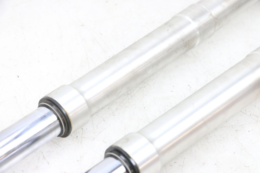 photo de GUARDA-POEIRA DA SUSPENSÃO DIANTEIRA BMW R RT ABS 1200 (2010 - 2014) - Peça verificada