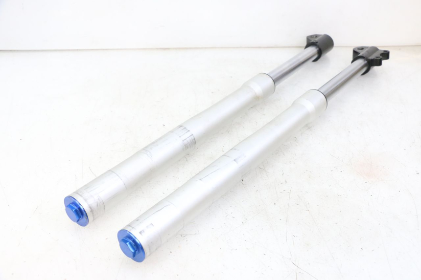 photo de GUARDA-POÓ DA FORQUILHA APOLLO RFZ 125 - Peça verificada