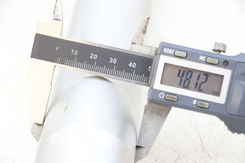 photo de GUARDA-POÓ DA FORQUILHA APOLLO RFZ 140 - Detalhe da peça