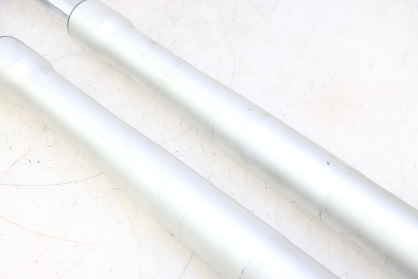 photo de GUARDA-POÓ DA FORQUILHA APOLLO RFZ 140 - Pontos de fixação