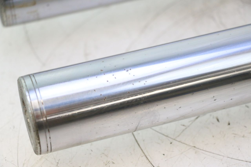 photo de MANGA DE GARFO HARLEY DAVIDSON ROAD GLIDE FLTRXSE 1920 (2018 - 2022) - Pontos de fixação