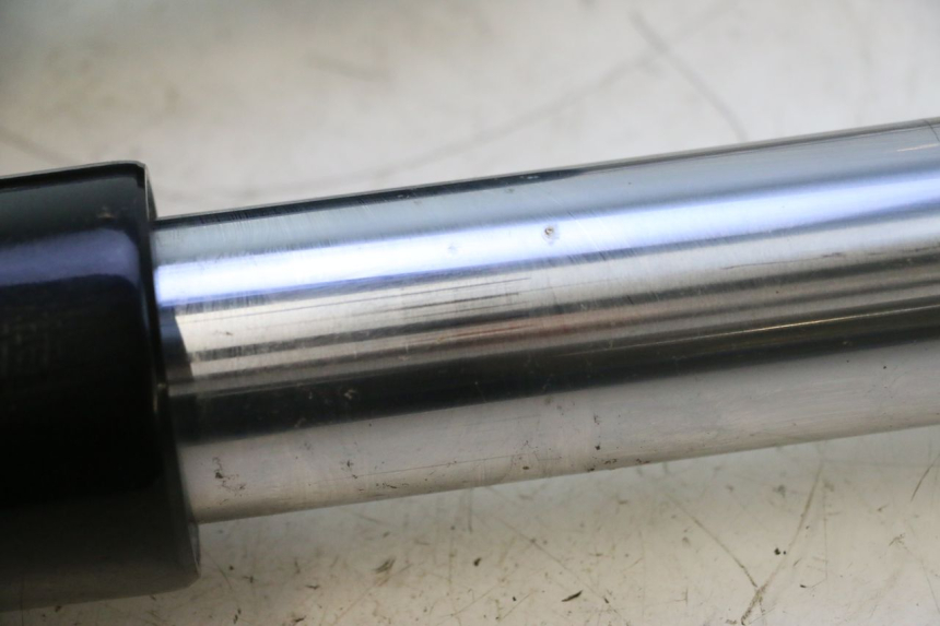 photo de MANGA DE GARFO HARLEY DAVIDSON ROAD GLIDE FLTRXSE 1920 (2018 - 2022) - Pontos de fixação