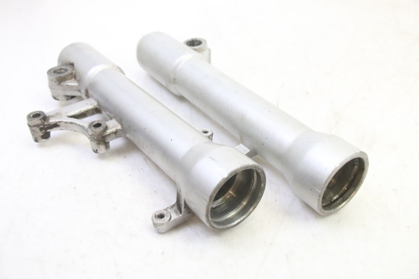 photo de GUARDA-POÓ DA FORQUILHA PEUGEOT SATELIS 250 (2006 - 2012) - Ampliação técnica