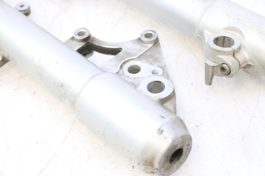 photo de MANGA DE GARFO PEUGEOT SATELIS 125 (2013 - 2018) - Peça verificada