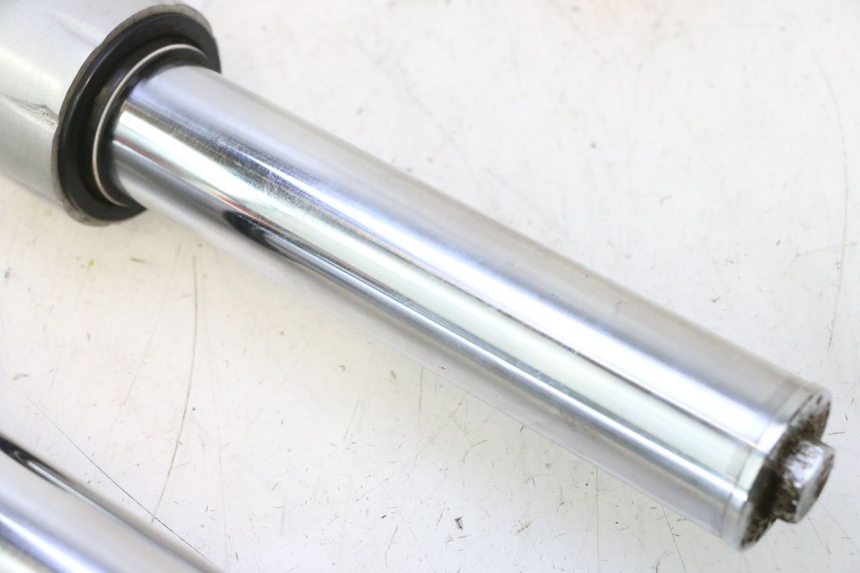 photo de MANGA DE GARFO PEUGEOT SATELIS 125 (2013 - 2018) - Pontos de fixação
