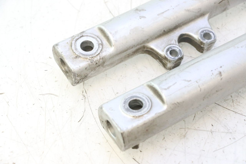 photo de TUBO DE GARFO HONDA SH 125 (2001 - 2003) - Zoom do estado de desgaste